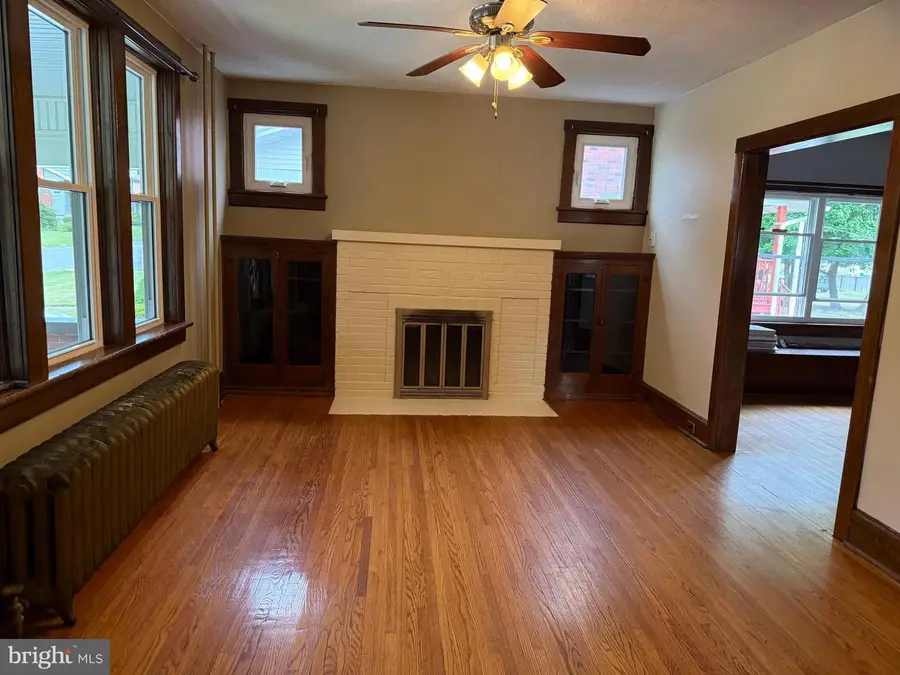 5729 California Ave, Altoona, PA 16602 - #2