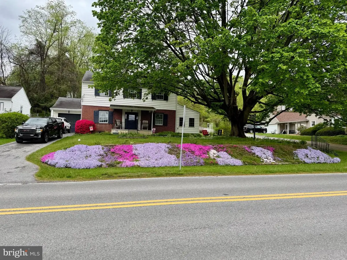 500 Ruskin Dr, Altoona, PA 16602 - #1