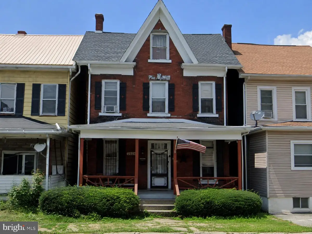 2124 5th Ave, Altoona, PA 16602 - #1