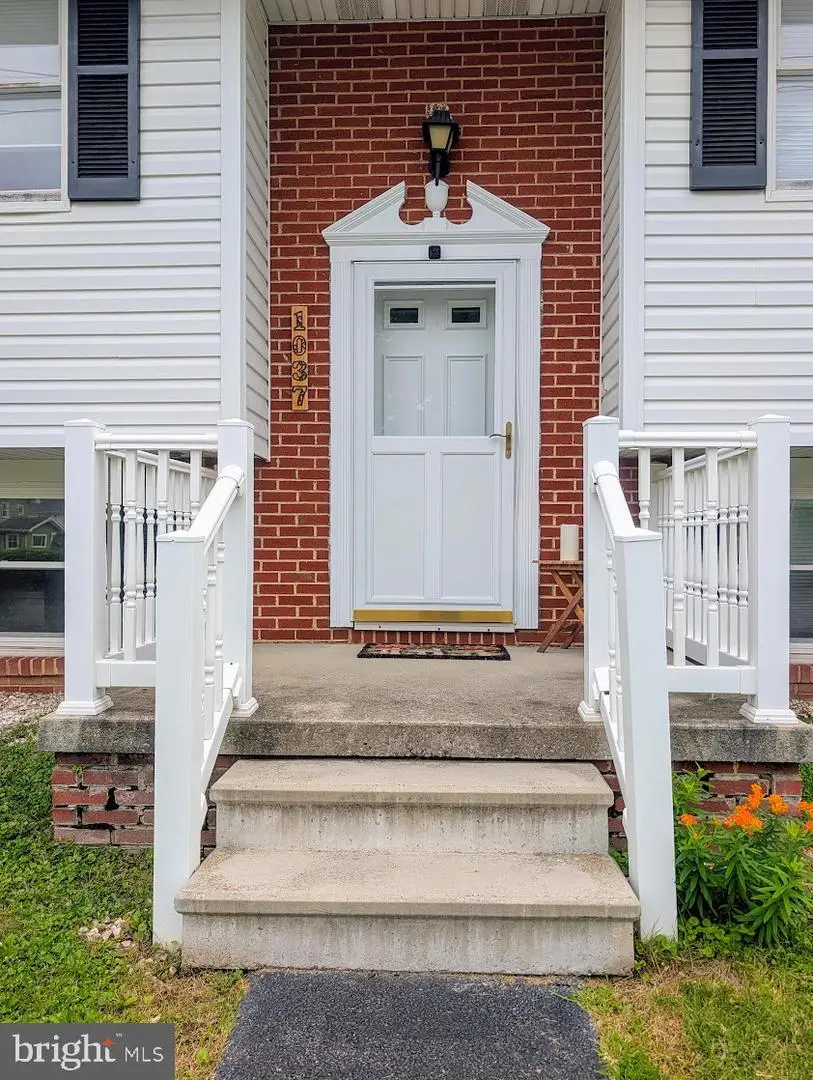 1037 5th Avenue, Duncansville, PA 16635 - #2