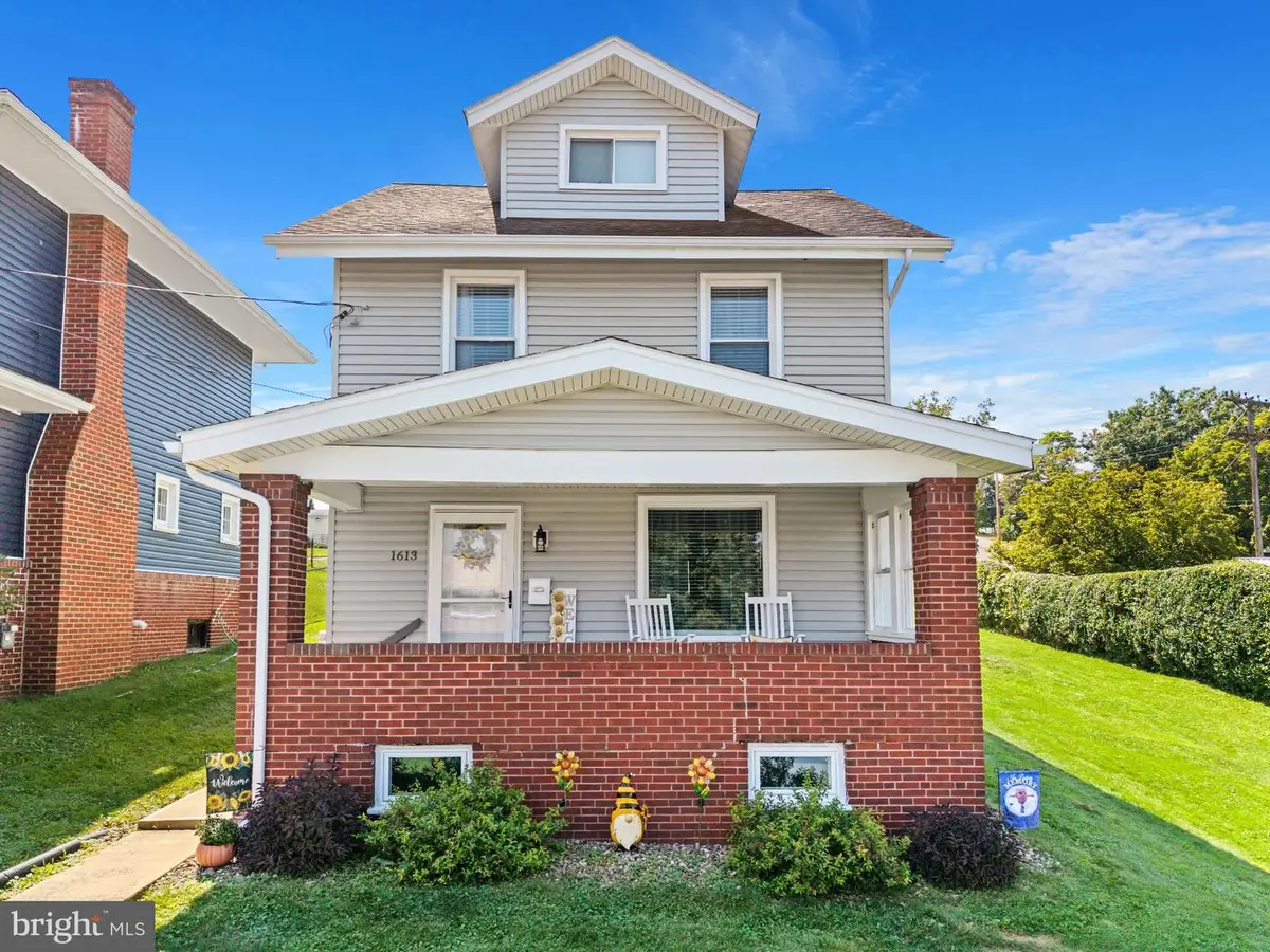 1613 21st St, Altoona, PA 16601 - #1