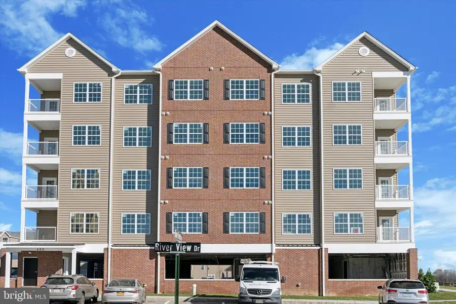 16453 River View Dr, Bristol, PA 19007 - Image #3