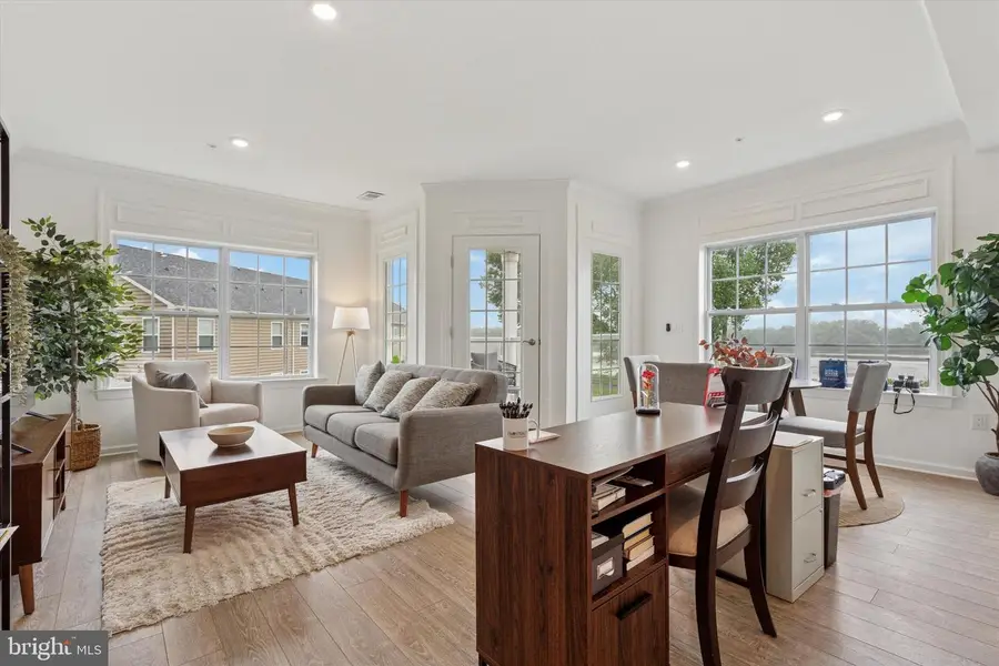 16333 River View Ct, Bristol, PA 19007 - Image #2