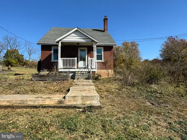 1047 Spur Rd, SOUDERTON, PA 18964