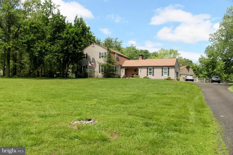 1221 Creek Rd, Furlong, PA 18925 - Image #3