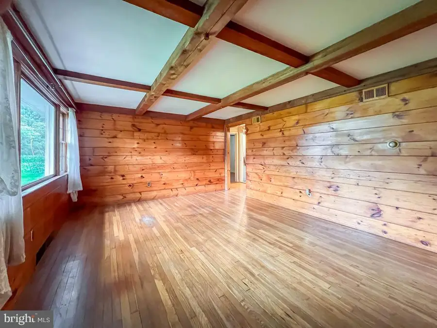 55 Fairway Dr, Yardley, PA 19067 - Image #2