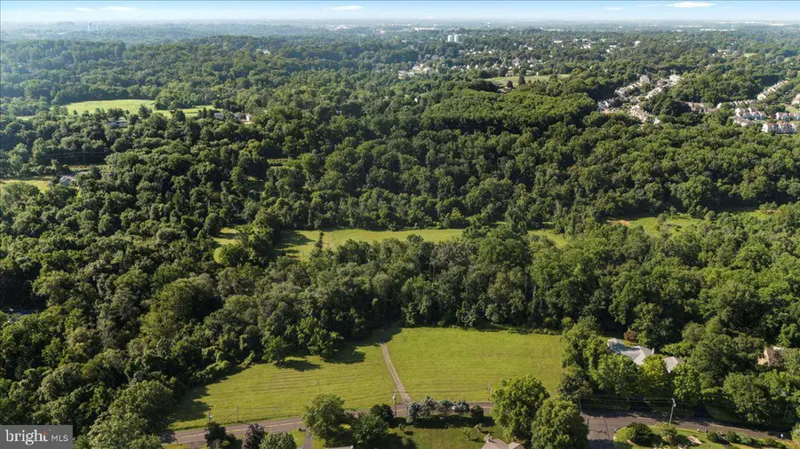 270 Rocksville Rd, Southampton, PA 18966 - Image #2