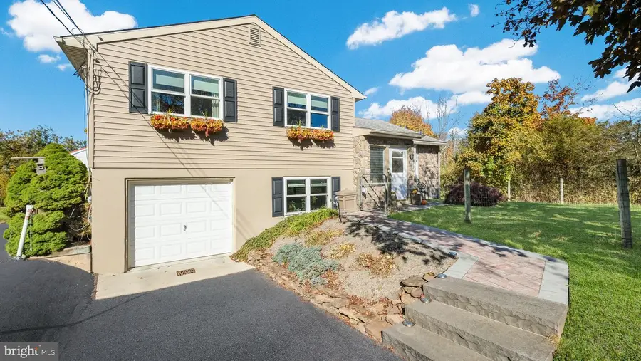 7078 Easton Rd, Pipersville, PA 18947 - Image #3