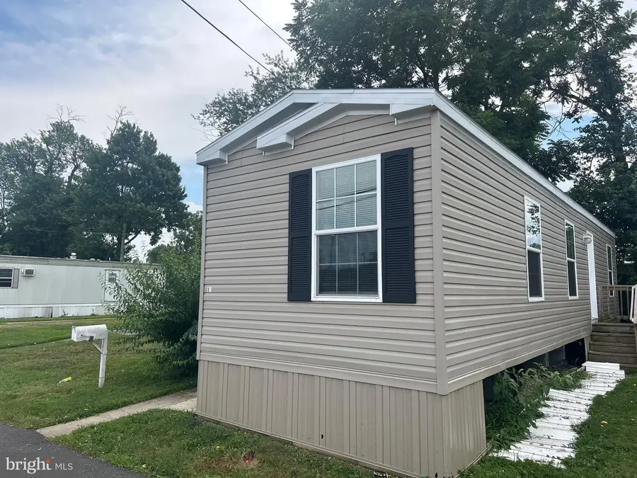 134 Lincoln Hwy #11, Fairless Hills, PA 19030 - Image #2