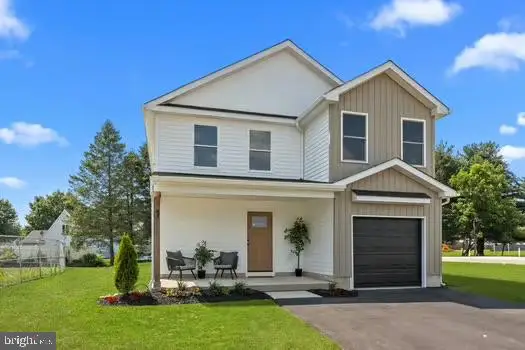 1 Mclevins Ct, Croydon, PA 19021 - Image #1