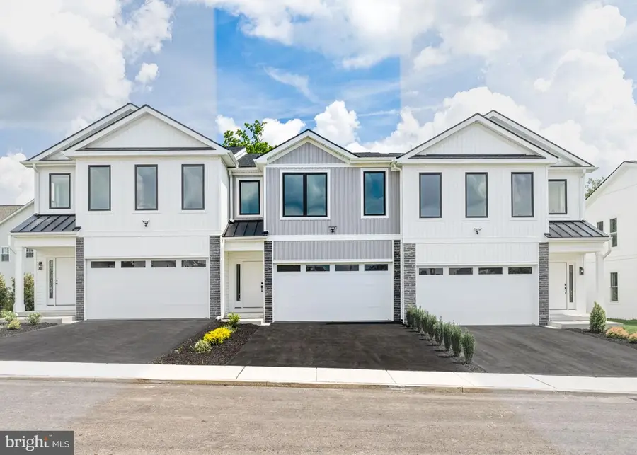 693 Provident Rd, Southampton, PA 18966 - Image #2