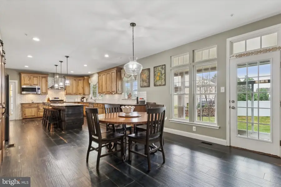 803 Sweet Cherry St, Warrington, PA 18976 - Image #3