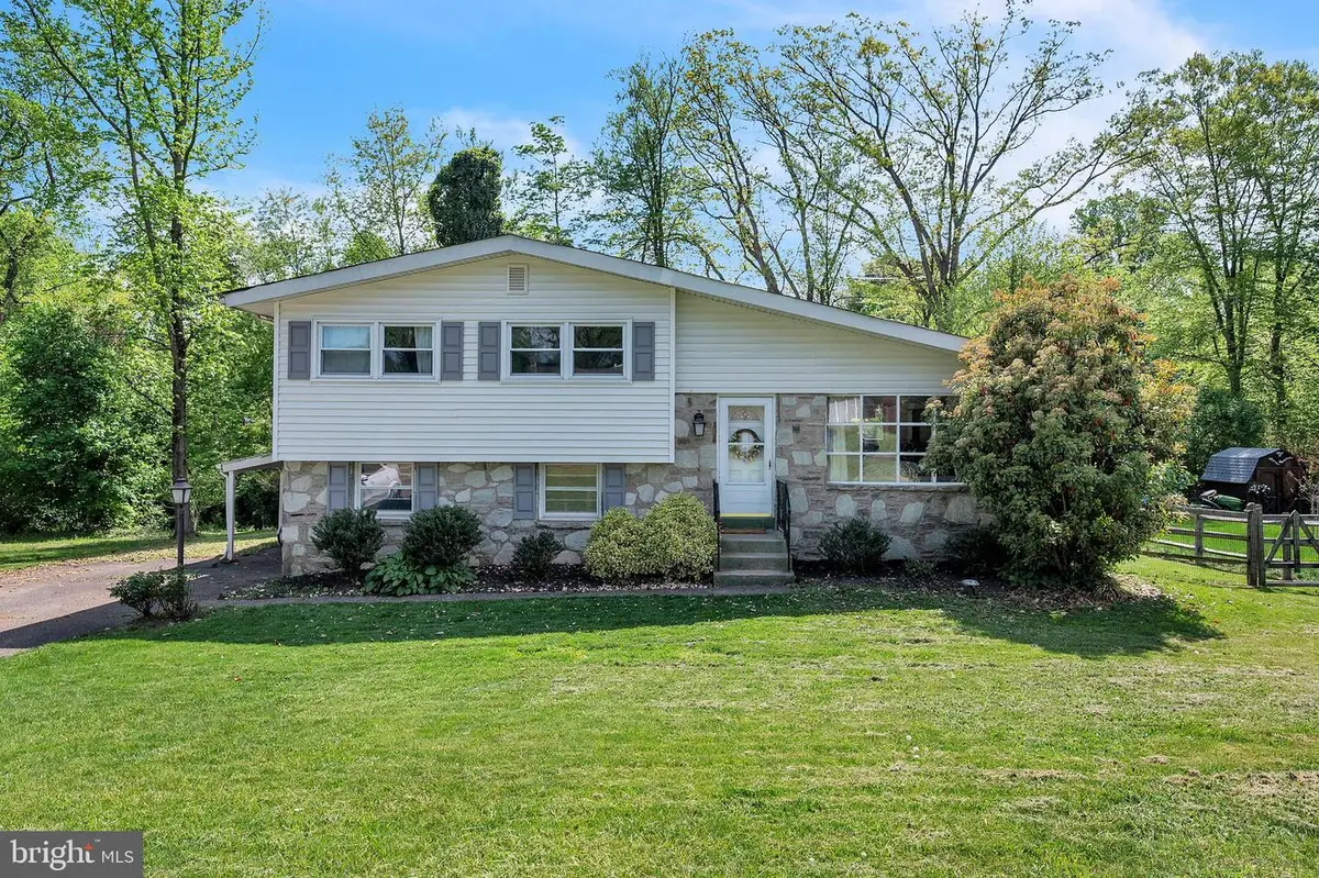 28 Pennlyn Rd, Churchville, PA 18966 - #1