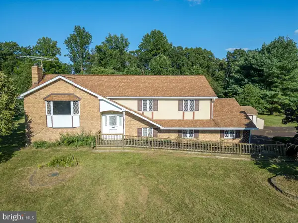 2275 Rowland Rd, COOPERSBURG, PA 18036
