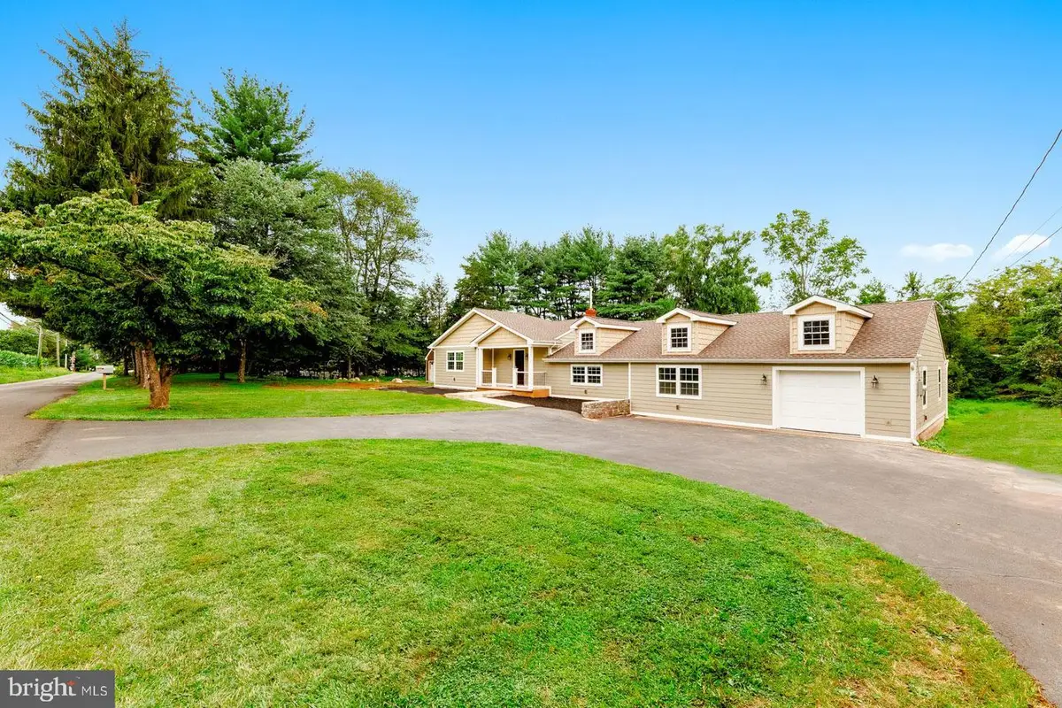 4448 Lower Mountain Rd, New Hope, PA 18938 - Image #1