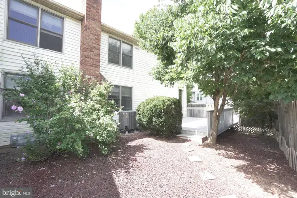 103 Bonnie Lark Ct, CHALFONT, PA 18914