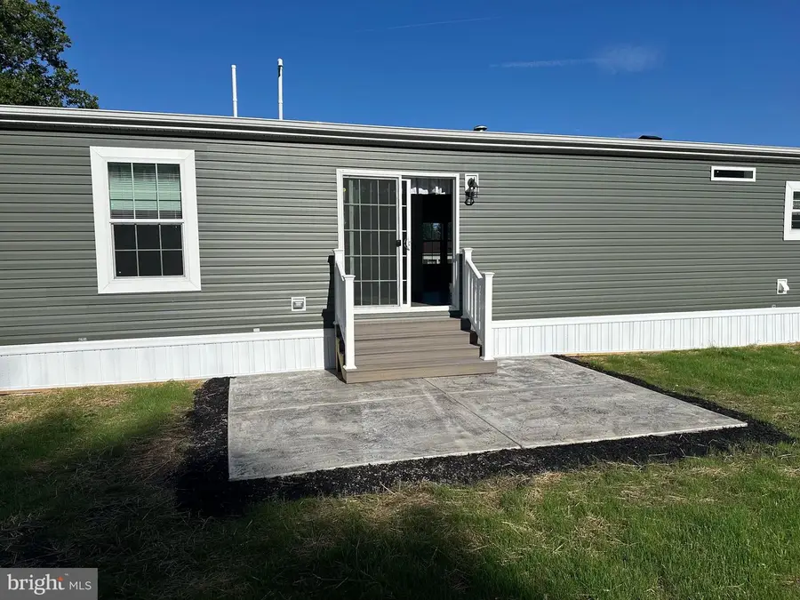 6 Evergreen Dr, Quakertown, PA 18951 - Image #2