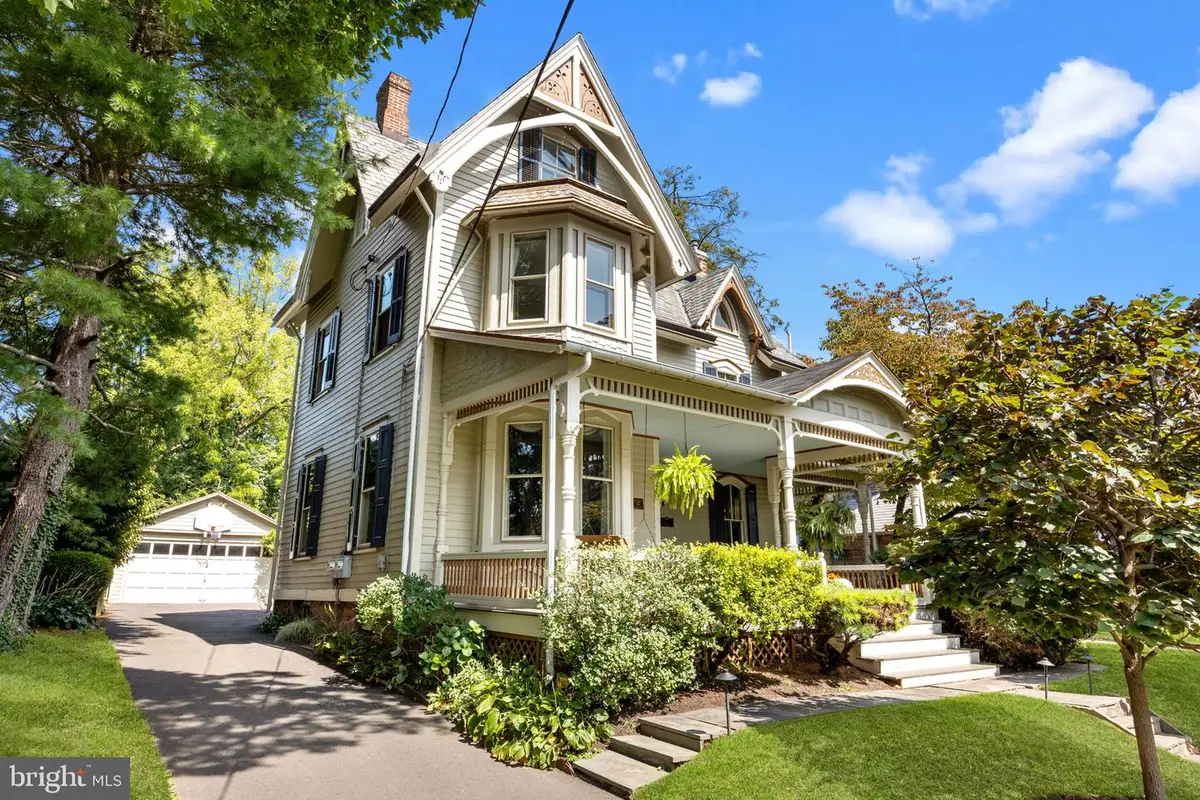 313 Washington Ave, Newtown, PA 18940 - Image #1