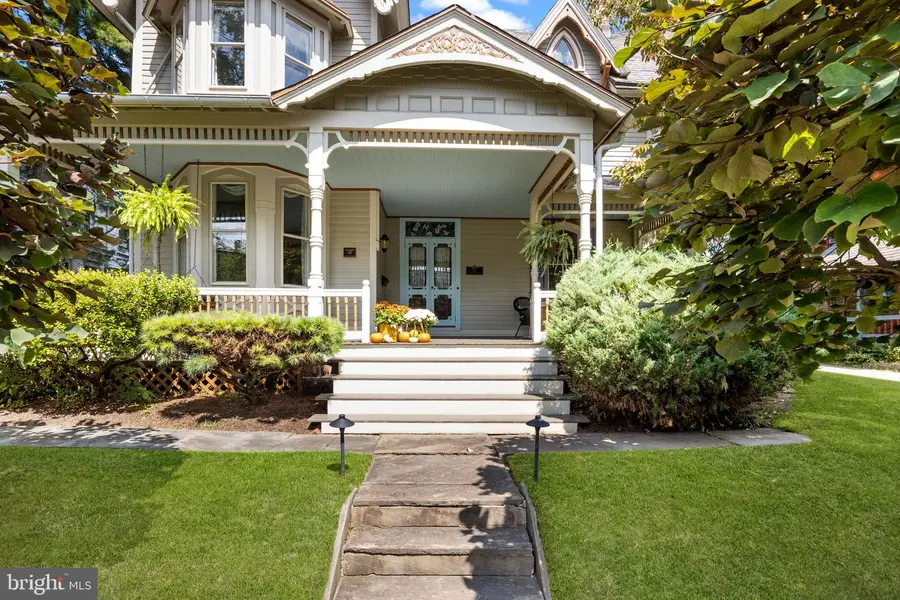 313 Washington Ave, Newtown, PA 18940 - Image #3