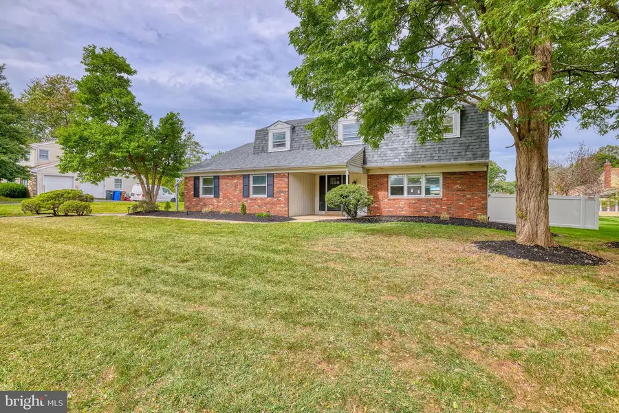 918 Edgewood Rd, Yardley, PA 19067 - Image #3