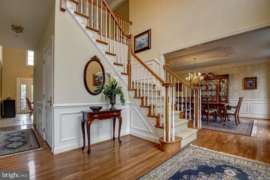 2036 Silverwood Dr, Newtown, PA 18940 - Image #2