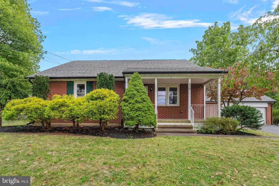 170 W Main St, Sellersville, PA 18960 - Image #2