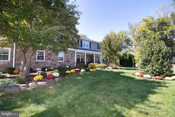 136 Washington Dr, WARMINSTER, PA 18974