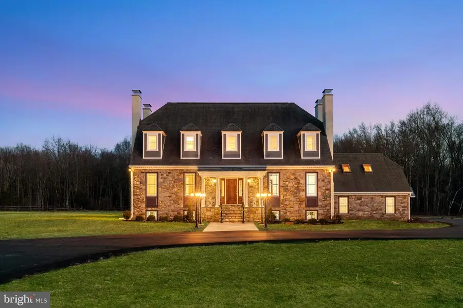 327 Geigel Hill Rd, Ottsville, PA 18942 - #2