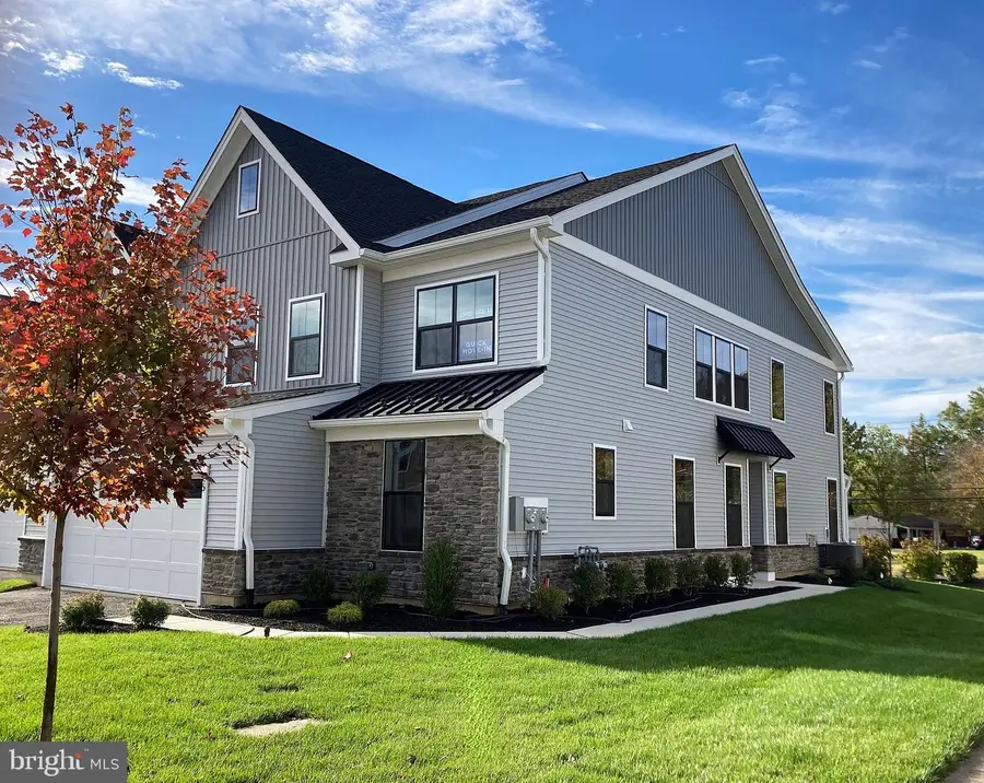 25 Mill Creek Dr #13, Doylestown, PA 18901 - Image #2