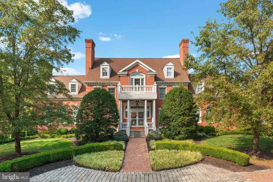 910 Old Dolington Rd, Newtown, PA 18940 - Image #2