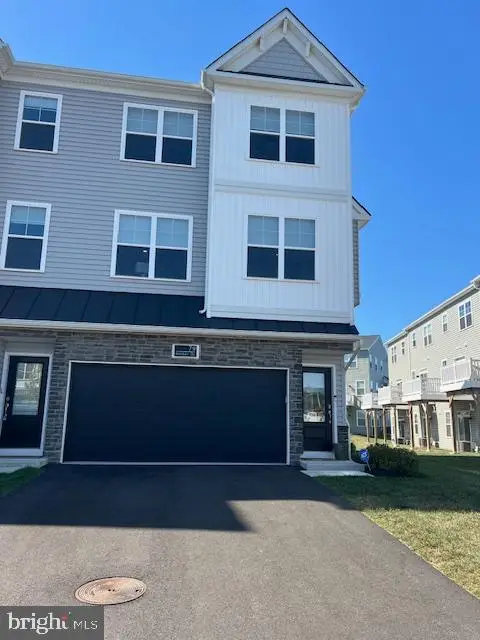 79 Becker Dr, Chalfont, PA 18914 - Image #1