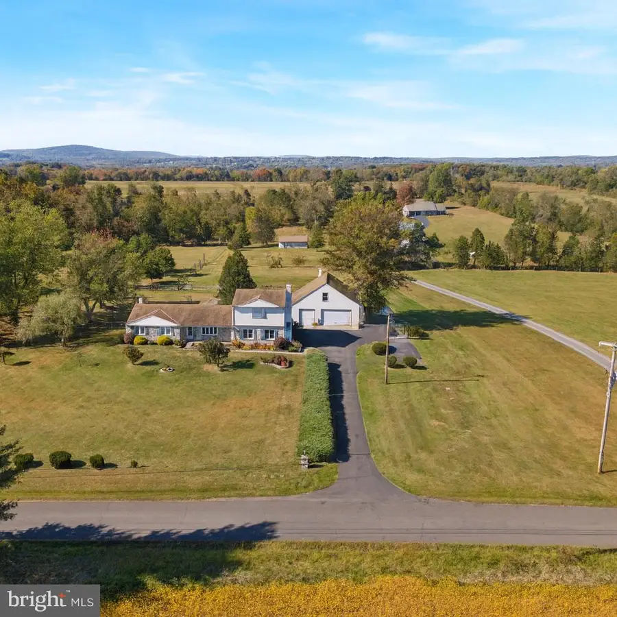 22 Gruver Rd, Pipersville, PA 18947 - Image #2