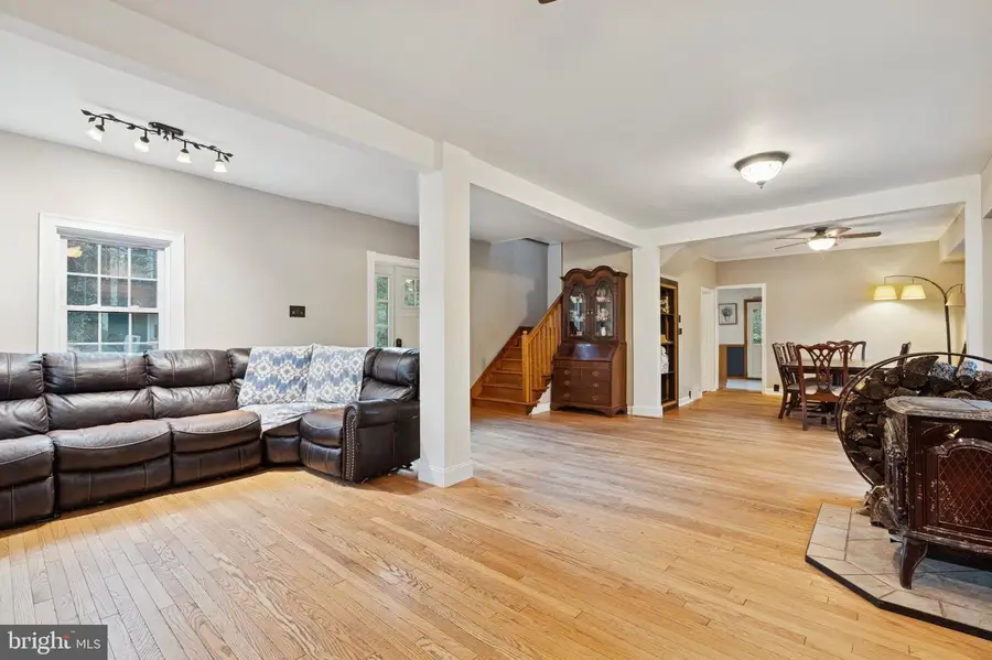 1320 Clayton Avenue, Oakford, PA 19053 - Image #3