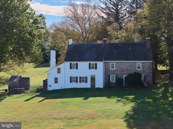 6832 Paxson Rd, NEW HOPE, PA 18938