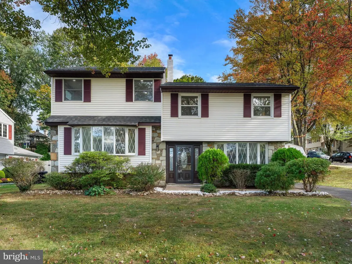 803 Fay Dr, Feasterville Trevose, PA 19053 - Image #1