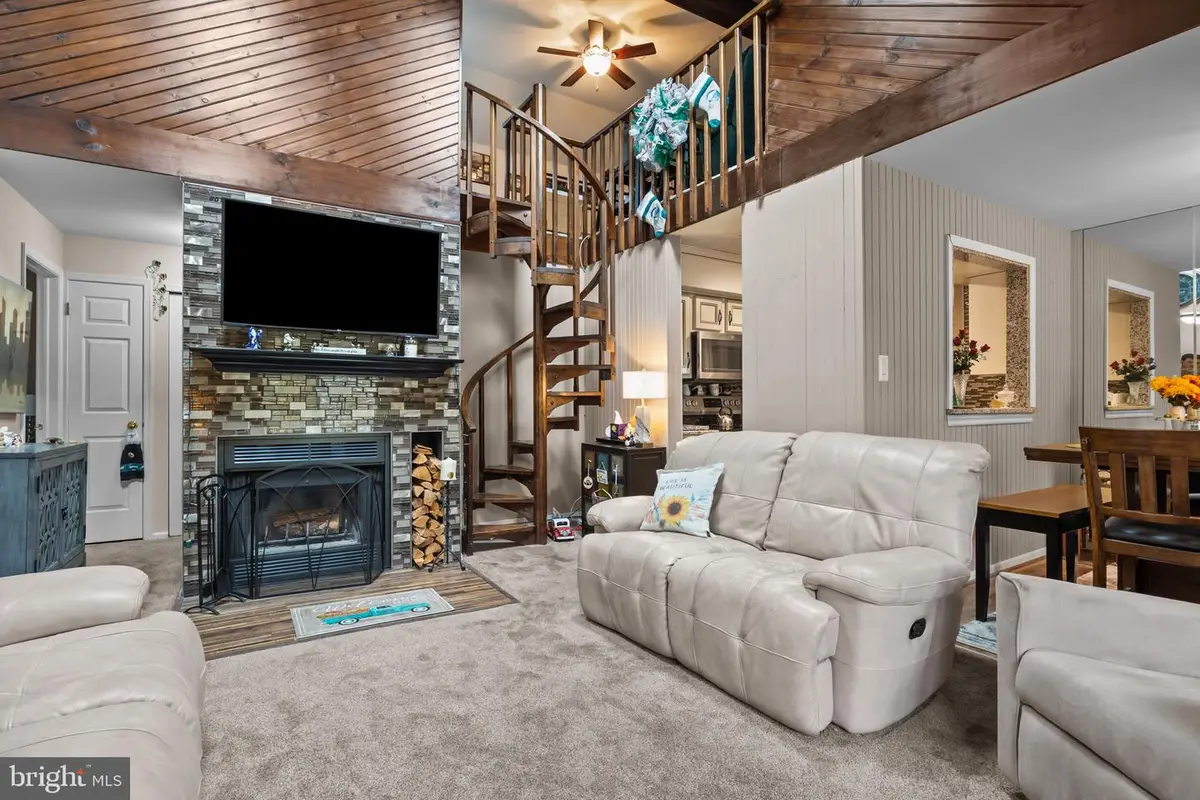 254 Sassafras Ct, Warrington, PA 18976 - Image #1