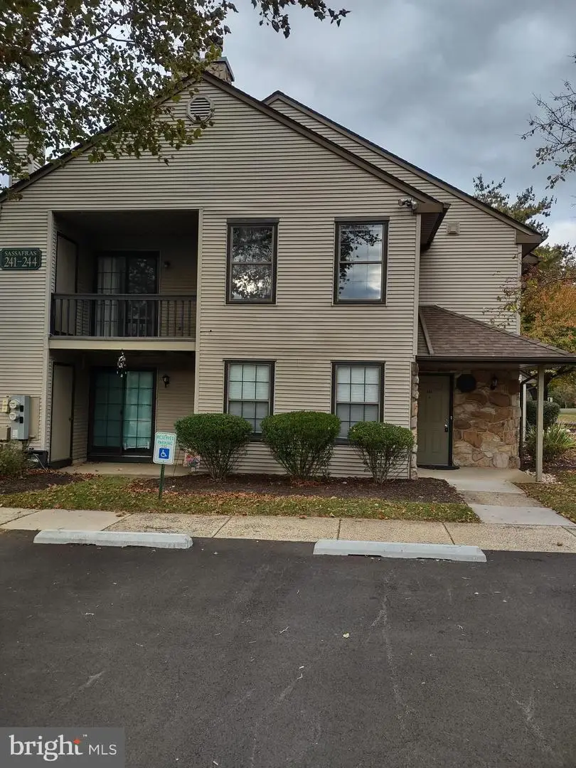 244 Sassafras Ct, Warrington, PA 18976 - Image #1