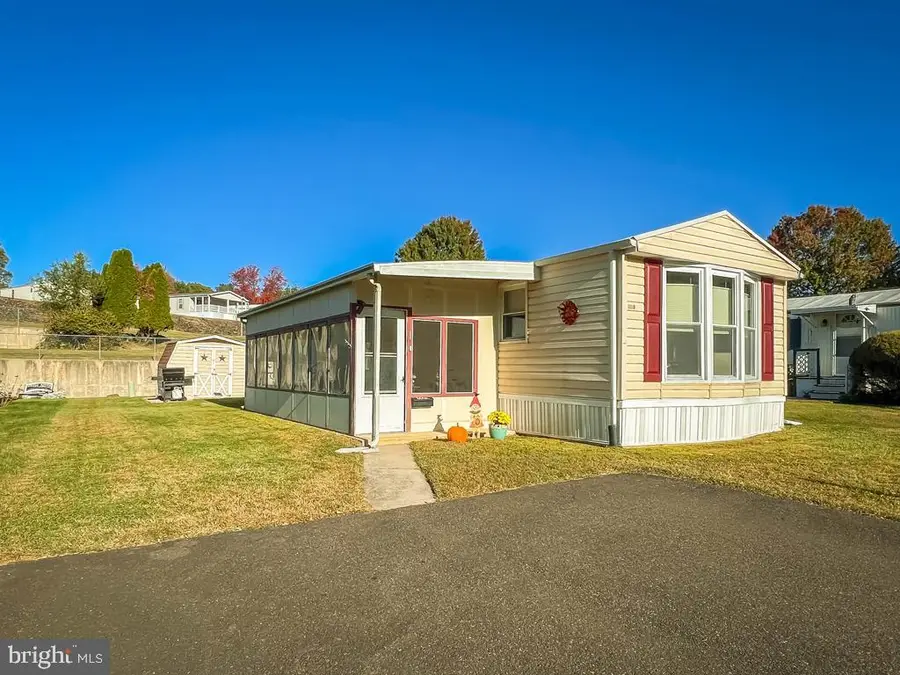 2304 Brownsville Rd #lot 1105, Feasterville Trevose, PA 19053 - Image #2