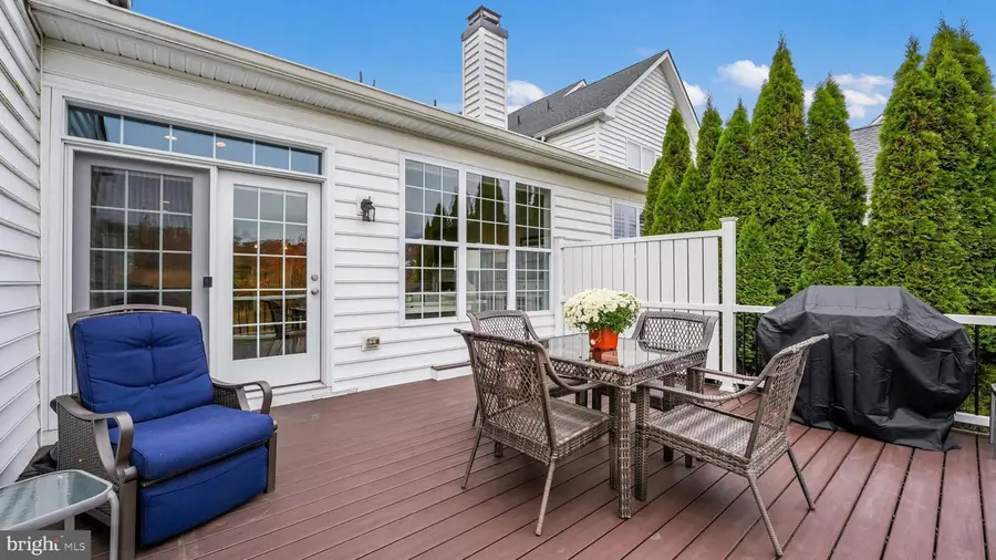 34 Hillyer Ln, Newtown, PA 18940 - Image #3