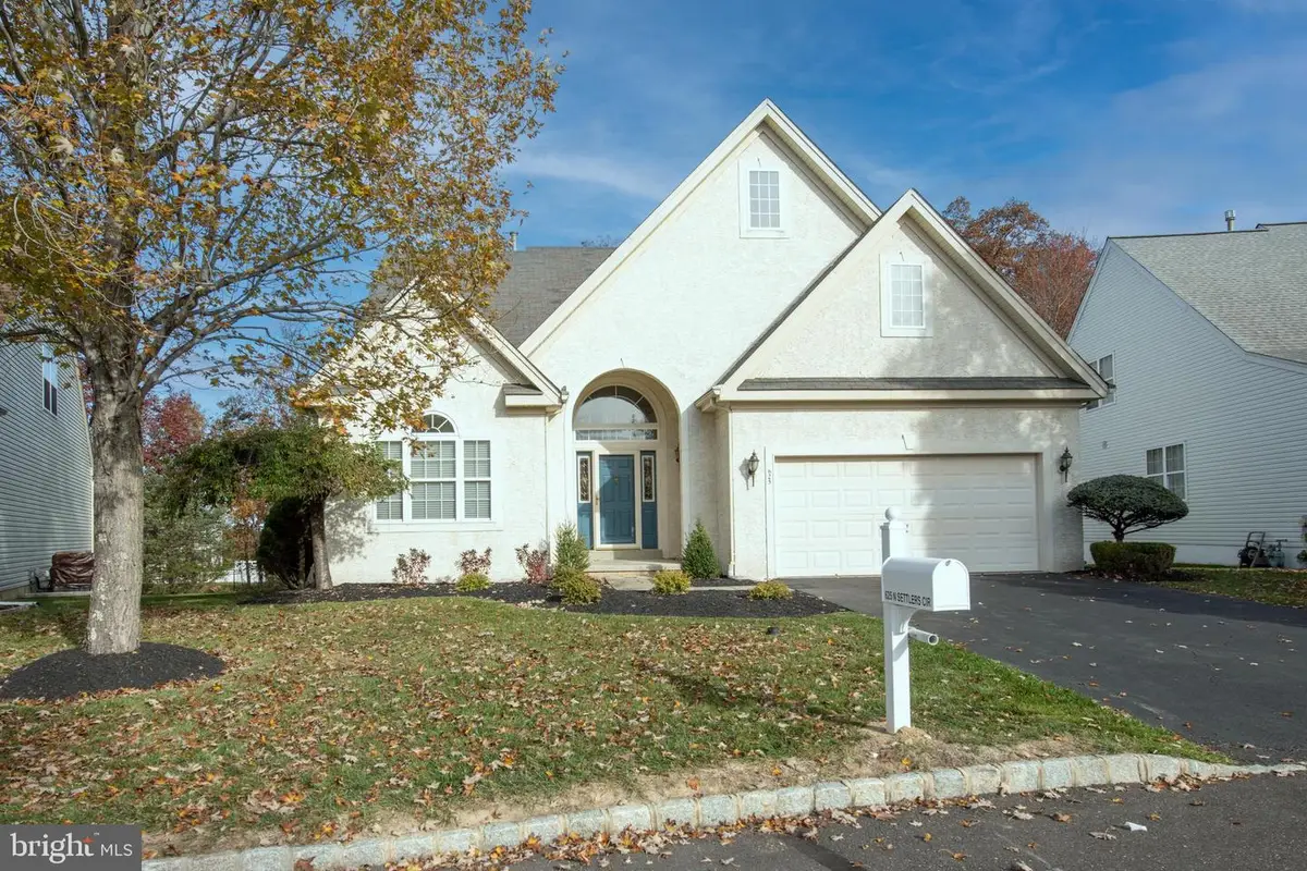 625 N Settlers Cir, Warrington, PA 18976 - Image #1