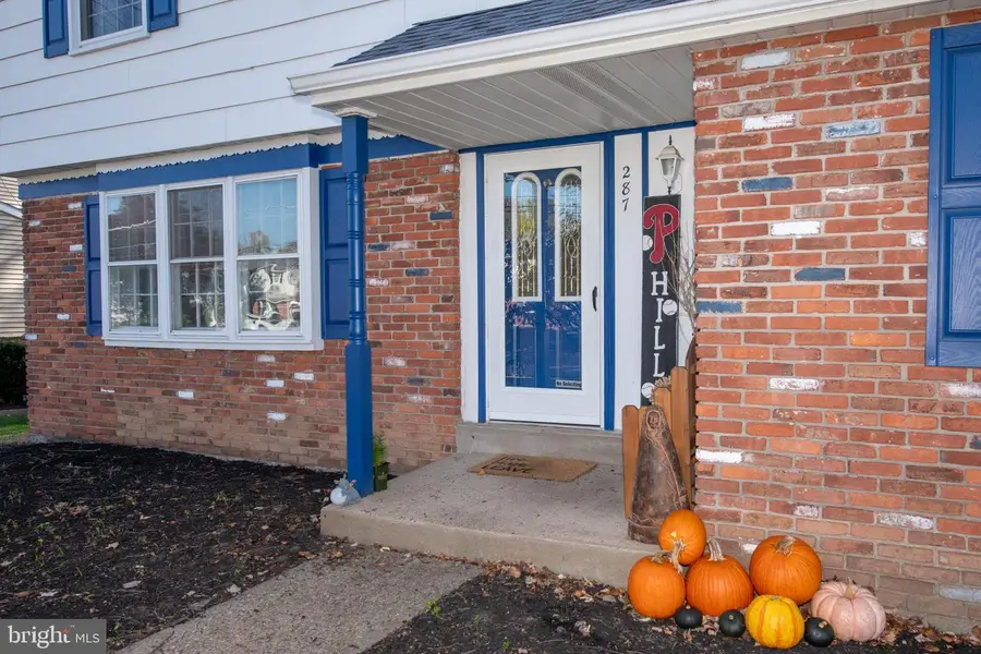 287 Essex Rd, Warminster, PA 18974 - Image #2