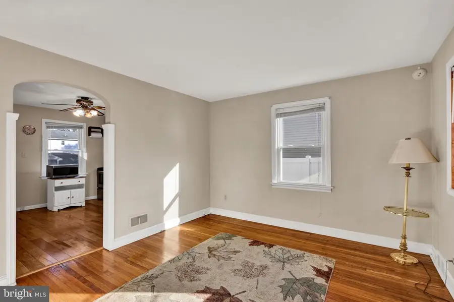 2349 Dixon Ave, Croydon, PA 19021 - Image #3