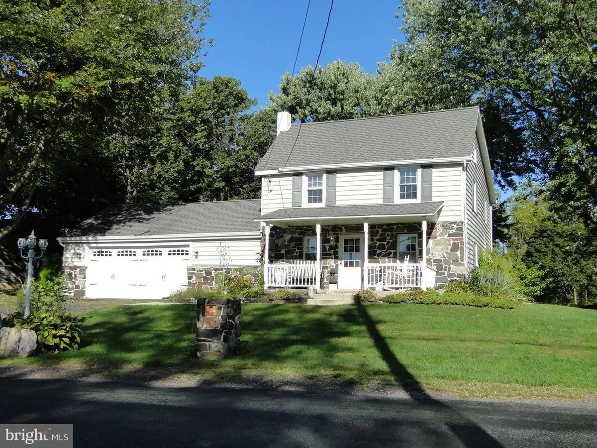 2365 E Swamp Rd, Quakertown, PA 18951 - Image #1