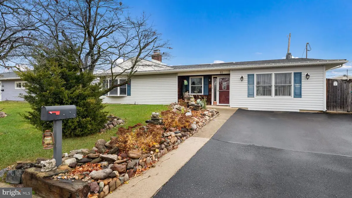 52 Post Ln, Levittown, PA 19054 - Image #1