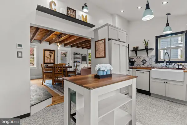 2565 Bogarts Tavern Rd, DOYLESTOWN, PA 18902