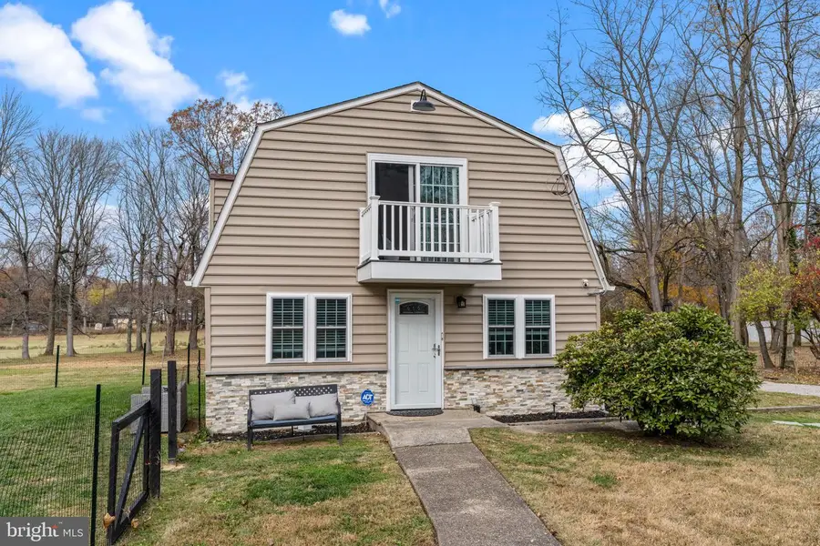 2623 E Ave #e, Levittown, PA 19056 - Image #2