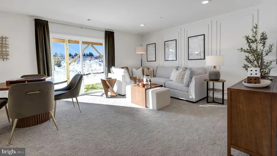 219 Independence Court, Sellersville, PA 18960 - Image #3