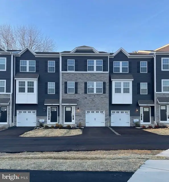 103 Bell Court, SELLERSVILLE, PA 18960