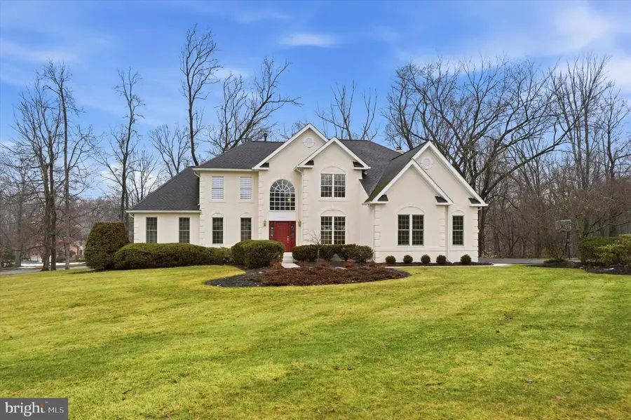 385 Ridge Ave, Newtown, PA 18940 - #2