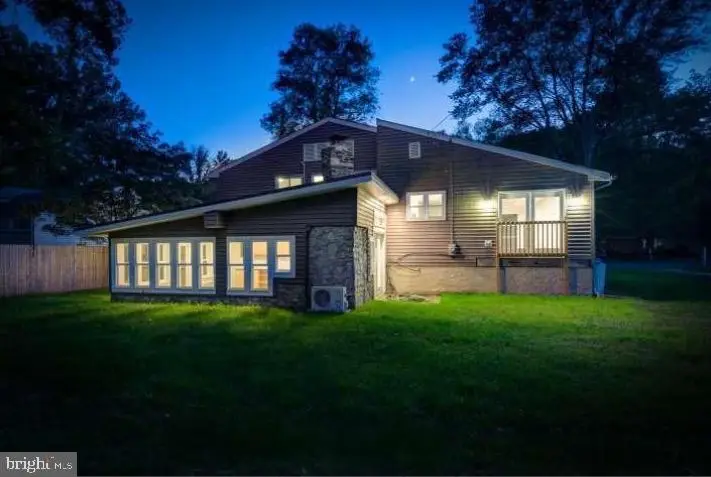 4 Ivy Ln, Yardley, PA 19067 - Image #3